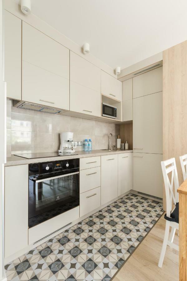 Apartament Downtown Apartment Gdynia Exterior photo